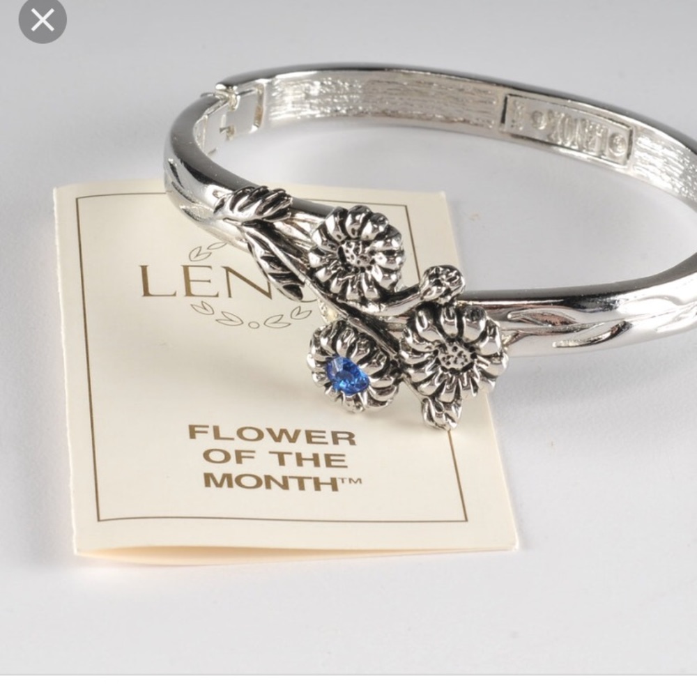 NWOT LENOX FLOWER OF THE MONTH LADIES BRACELET